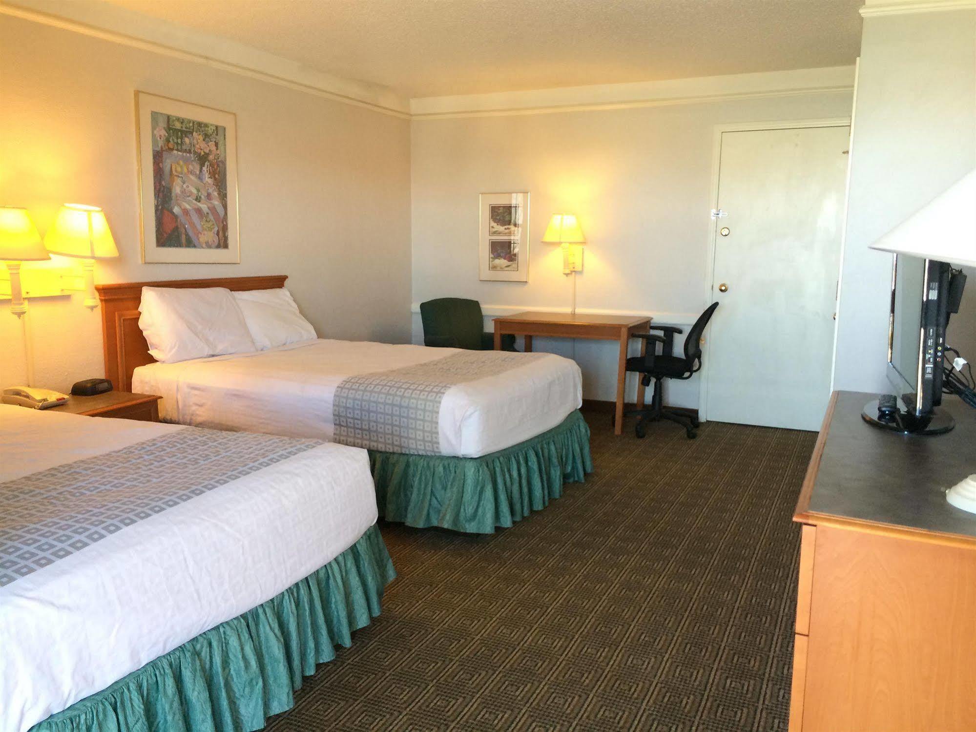 Hemp Inn Oklahoma City South Ngoại thất bức ảnh